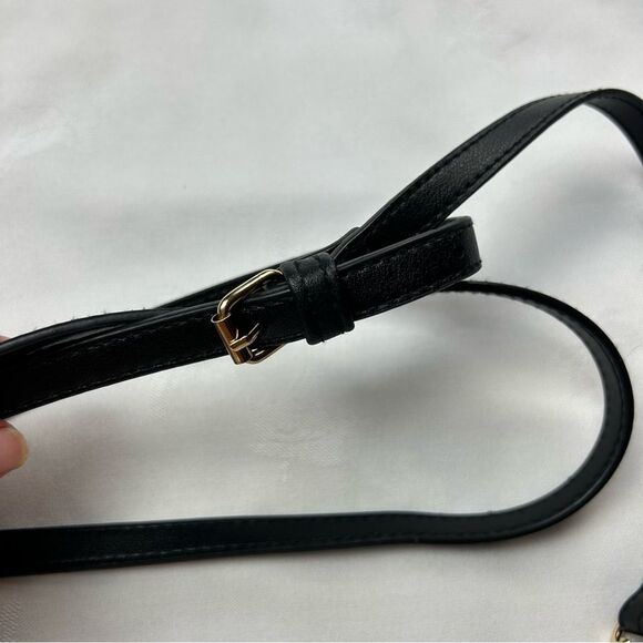 Sanrio Hello Kitty Crossbody Purse with Charms Adjustable Strap Zip White Red - Picture 14 of 15